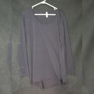 Women's Black Long Sleeve Top